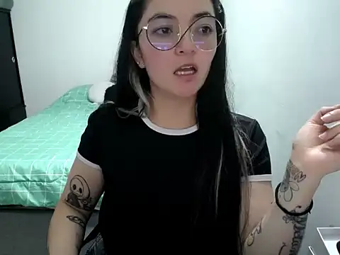 Snapshot of Came-II chatting on January 16, 2026, 2:15 am Came-II online show from January 16, 2026, 2:15 am