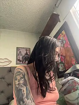 SALOME KORLAND online show from October 18, 2025, 7:14 pm