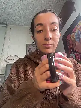 SALOME KORLAND online show from December 2, 2025, 1:28 pm