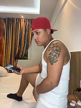 Snapshot of dotado_20xx chatting on March 4, 2026, 8:42 am dotado 20xx online show from March 4, 2026, 8:42 am