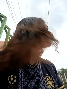 Alis 1327 online show from September 17, 2025, 10:00 pm