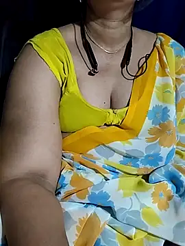 Snapshot of sesiteluguammayi chatting on June 8, 2026, 3:56 pm sesiteluguammayi online show from June 8, 2026, 3:56 pm