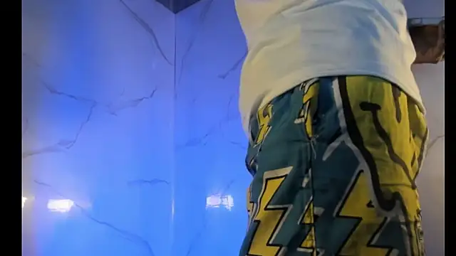 Snapshot of MR-Big_penis chatting on October 6, 2025, 7:44 pm MR-Big penis online show from October 6, 2025, 7:44 pm