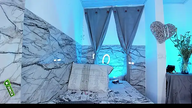 fanEmy online show from September 25, 2025, 2:21 pm