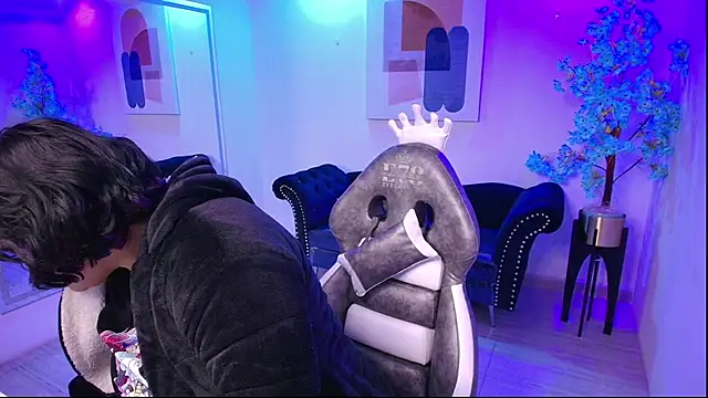 Ritsuka berry online show from December 2, 2025, 3:23 am