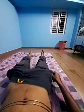 Tamilpayan00 online show from September 12, 2025, 3:34 pm