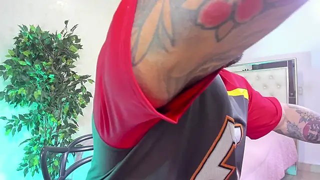 MISTER VENOM online show from December 14, 2025, 7:07 pm