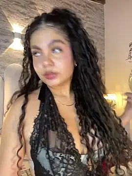 Yassy vazquez online show from November 27, 2025, 7:38 pm