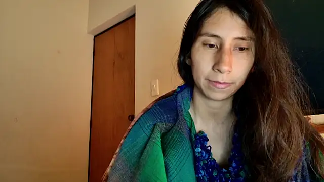  MoonLipson  online show from September 19, 2025, 7:10 am