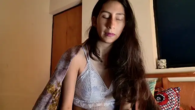  MoonLipson  online show from October 8, 2025, 3:59 am