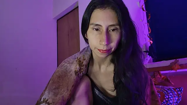  MoonLipson  online show from October 22, 2025, 5:19 am