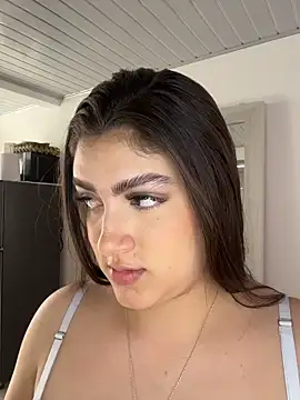 nicolexxaleja online show from March 2, 2026, 9:43 pm