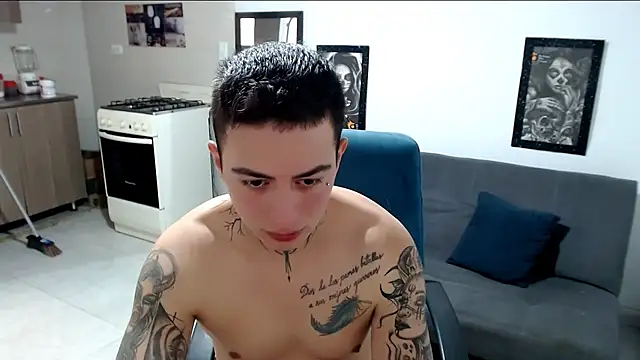 santii ss online show from November 23, 2025, 2:28 pm