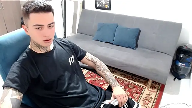 santii ss online show from December 3, 2025, 2:59 pm