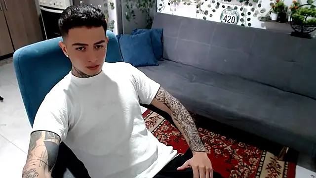 santii ss online show from February 13, 2026, 2:46 pm