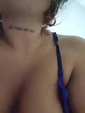 Yessica Lopezz online show from November 14, 2025, 12:26 pm