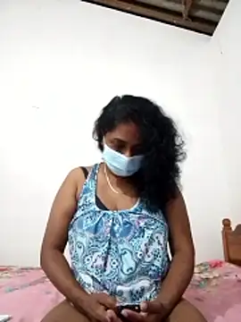 boosypussy online show from December 13, 2025, 8:04 pm