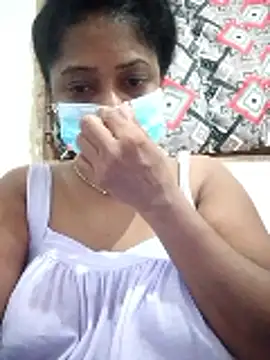 boosypussy online show from May 7, 2026, 11:10 pm