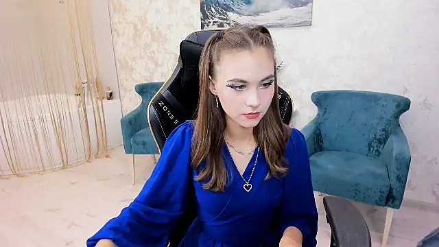 EllaCurtis online show from October 22, 2025, 11:32 am