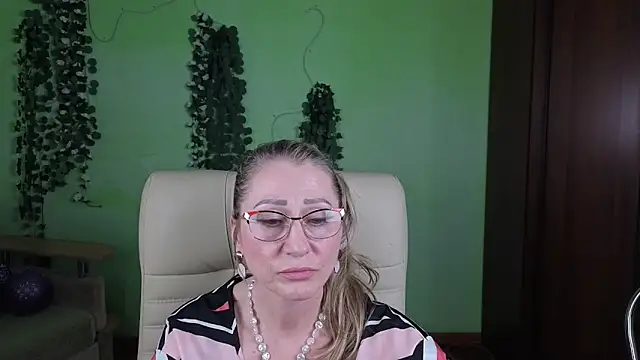 Habibi Honeyy online show from October 22, 2025, 11:54 am