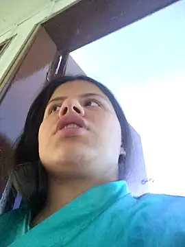 sasha roldann online show from December 17, 2025, 7:31 pm