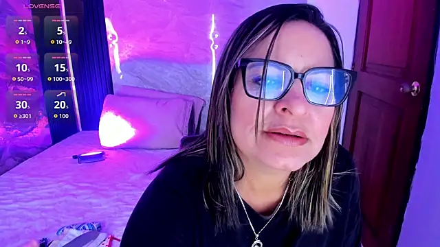 Agatha Pleasure online show from February 27, 2026, 12:05 pm