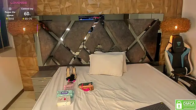 Gia Scott online show from February 1, 2026, 4:22 am