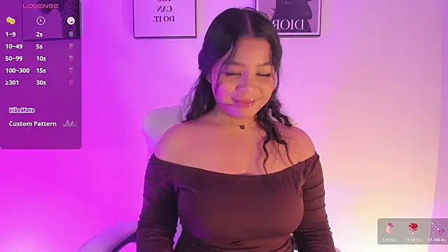 LizzyPonce online show from October 24, 2025, 7:38 am