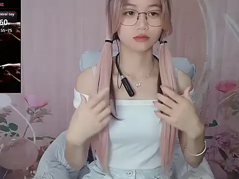 Snapshot of Lele-Baby chatting on September 22, 2025, 1:29 am Lele-Baby online show from September 22, 2025, 1:29 am