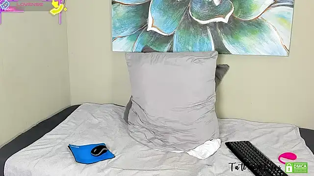 Snapshot of TattoedLexi_ chatting on March 12, 2026, 7:58 am TattoedLexi online show from March 12, 2026, 7:58 am