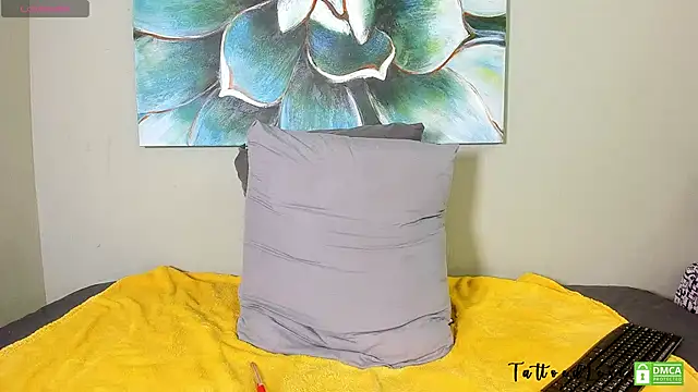 Snapshot of TattoedLexi_ chatting on April 14, 2026, 7:58 am TattoedLexi online show from April 14, 2026, 7:58 am