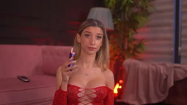 OdetteMason online show from November 30, 2025, 6:17 am