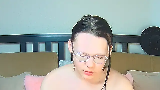 Snapshot of Derek_Carter chatting on April 23, 2026, 12:29 pm Derek Carter online show from April 23, 2026, 12:29 pm
