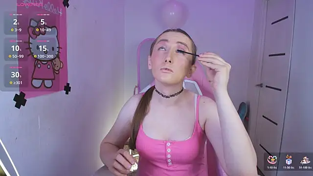 Snapshot of Vi_Luxy chatting on March 4, 2026, 1:55 am Vi Luxy online show from March 4, 2026, 1:55 am