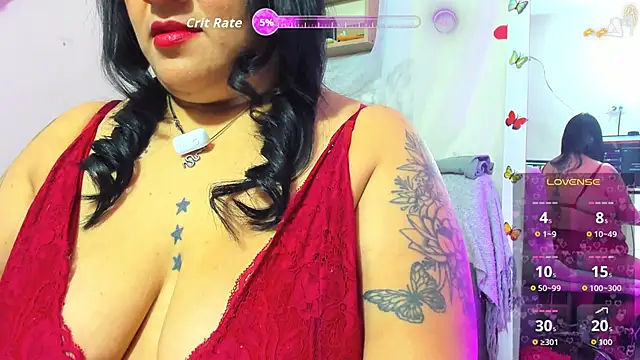 Snapshot of Clunita chatting on May 1, 2026, 12:04 am Clunita online show from May 1, 2026, 12:04 am