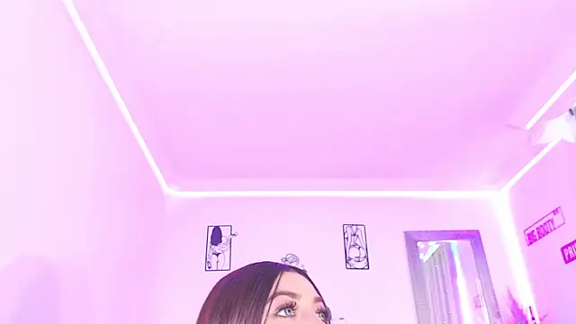 Snapshot of Anna_belly chatting on April 22, 2026, 12:50 pm Anna belly online show from April 22, 2026, 12:50 pm