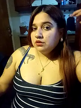 Snapshot of natylunares chatting on November 6, 2025, 5:30 am natylunares online show from November 6, 2025, 5:30 am