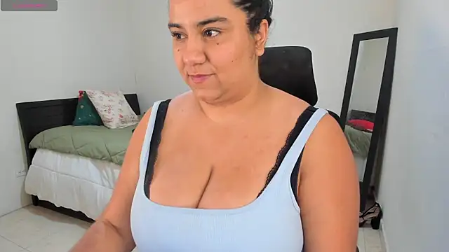 Snapshot of MariamCastiblanco chatting on April 30, 2026, 8:04 pm MariamCastiblanco online show from April 30, 2026, 8:04 pm