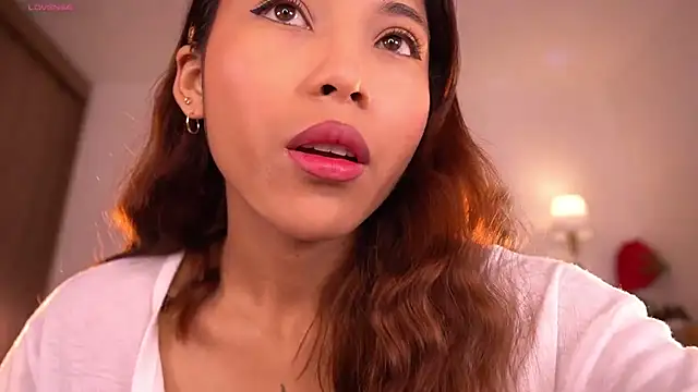 violeth     online show from December 22, 2025, 1:08 pm