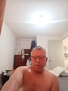 cuntico online show from April 21, 2026, 6:12 pm