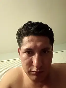 Zetaloco26 online show from September 25, 2025, 4:27 am