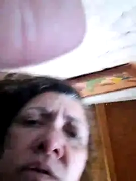 Snapshot of bigandstrong2217 chatting on November 9, 2025, 10:02 am bigandstrong2217 online show from November 9, 2025, 10:02 am