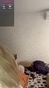 Snapshot of Monahosks chatting on February 22, 2026, 9:30 am Monahosks online show from February 22, 2026, 9:30 am