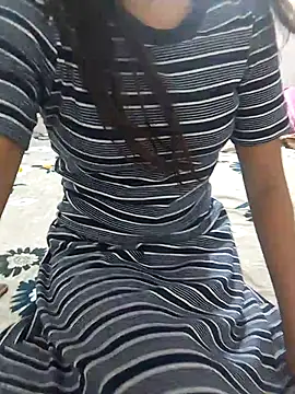 Snapshot of shilpa_r chatting on October 14, 2025, 1:39 am shilpa r online show from October 14, 2025, 1:39 am