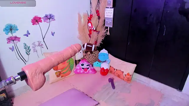 Majosworld  online show from October 26, 2025, 8:15 pm