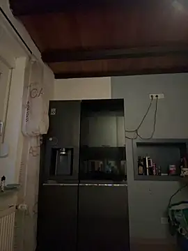 SweetTeenGirl online show from November 10, 2025, 6:12 am