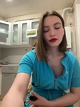 ZariaFlame online show from May 28, 2026, 12:41 am