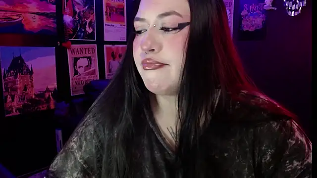 Ravendark  online show from March 9, 2026, 8:35 pm