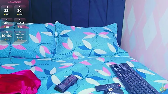 MySugarmoomy online show from May 28, 2026, 2:53 am