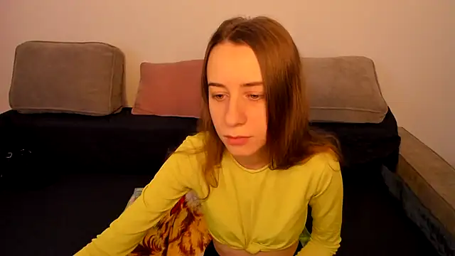 alisaakiss online show from January 13, 2026, 6:51 am